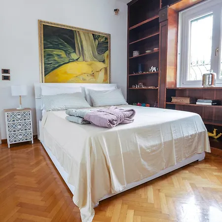 Relax In The 3* Desenzano del Garda