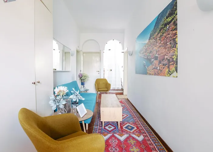 Relax In The Panzió Desenzano del Garda